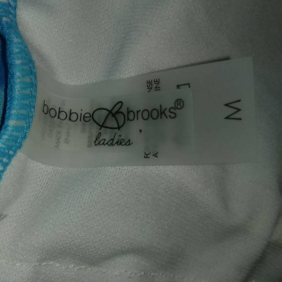 A teal swimming suit - Picture 2 of 3